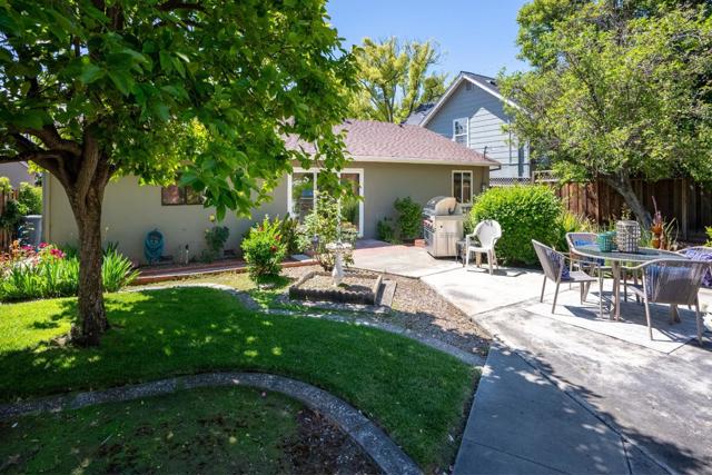 2144 Talia, Santa Clara CA: https://media.crmls.org/mediaz/bcb66e51-a424-4d98-8d1a-e94f4a782f94.jpg