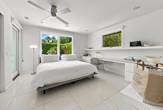 241 Camino Norte, Palm Springs, CA 92262
