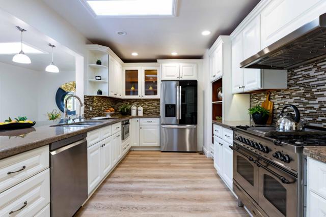 86 Rittenhouse Avenue, Atherton CA: https://media.crmls.org/mediaz/bcb8d2a8-c122-4b60-a28e-edad18a4c84a.jpg