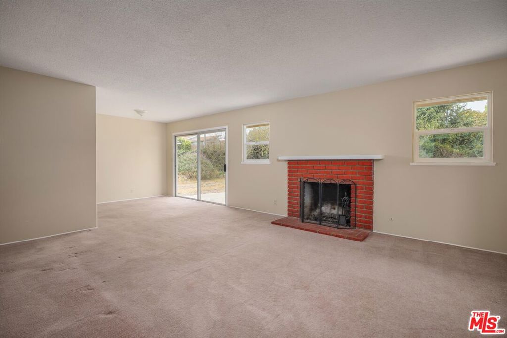 MLS #26989985 image #2