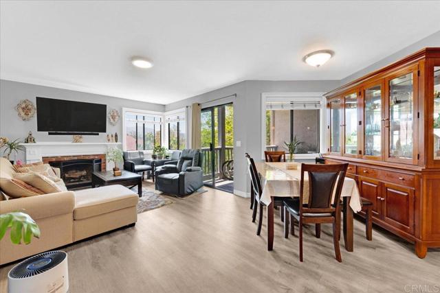 Detail Gallery Image 1 of 26 For 2916 Alanwood Ct, San Diego,  CA 91978 - 2 Beds | 2 Baths