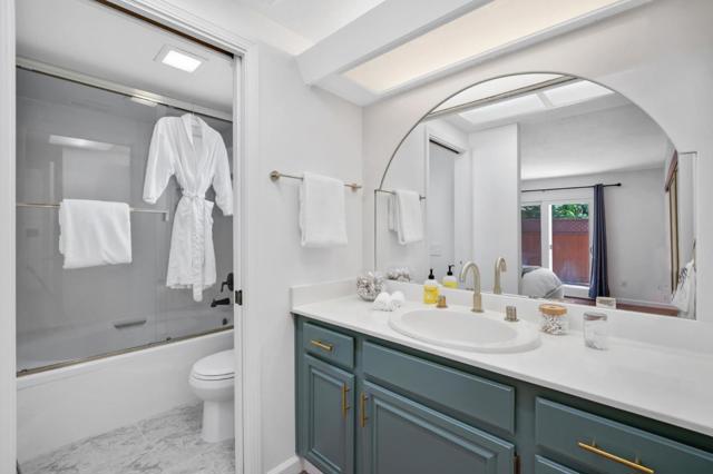2821 Morgan Drive, San Ramon CA: https://media.crmls.org/mediaz/bcb93eb8-7ea7-407a-9c72-ca161d45506b.jpg