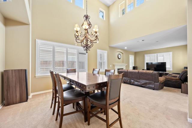 2132 Gold Poppy St, Brentwood CA: https://media.crmls.org/mediaz/bcb96c2d-2e05-4bf6-a056-dc8448d85c84.jpg
