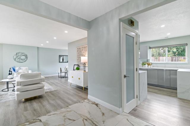 294 Rosado Road, Fremont CA: https://media.crmls.org/mediaz/bcba9d56-0422-4272-950f-db0cda1eaccd.jpg