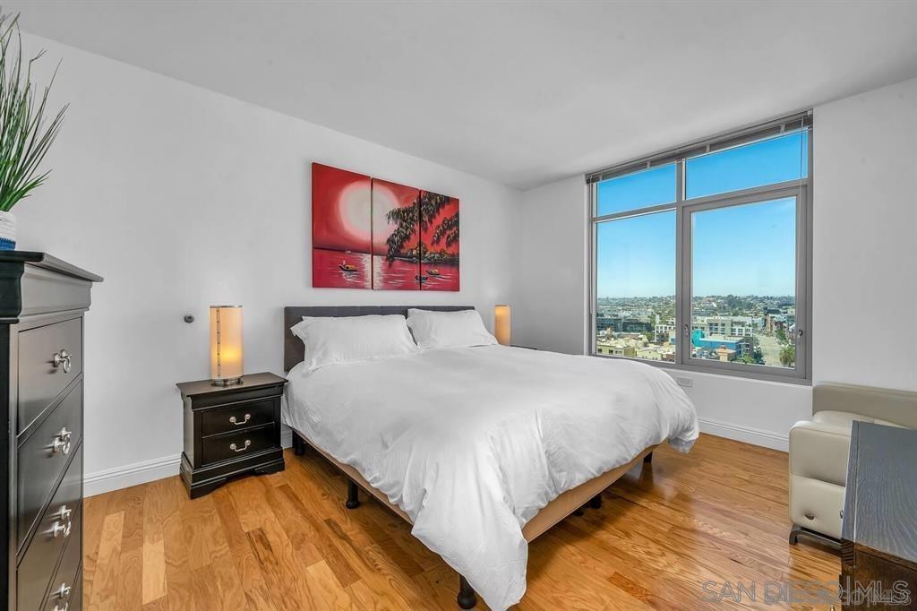 425 W Beech St - photo 18