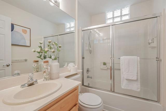 1000 Davit Lane,  CA: https://media.crmls.org/mediaz/bcbd07bf-3583-4a75-b394-8eed6b0e9916.jpg