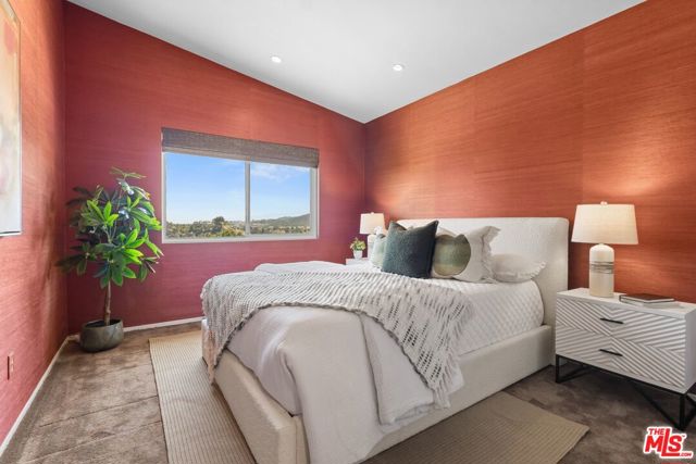 4040 Coldstream Terrace, Tarzana CA: https://media.crmls.org/mediaz/bcbd2ccb-7224-45ed-9ad1-bd096abbd34f.jpg