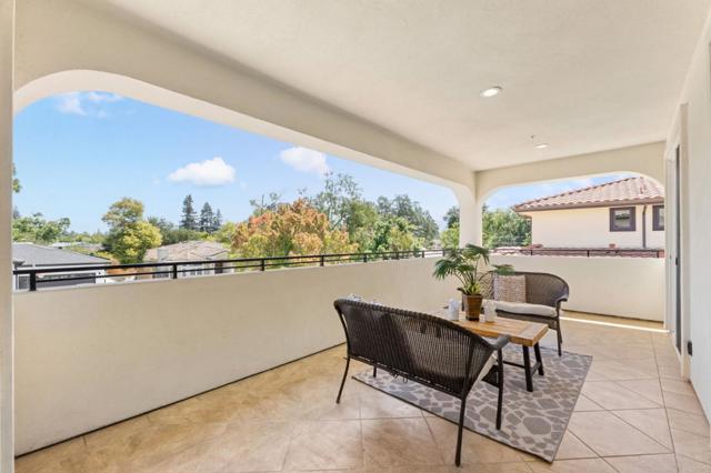 891 E Estates Drive, Cupertino CA: https://media.crmls.org/mediaz/bcbe17f4-9e9c-4b1f-b10e-ab4a9f355e6b.jpg
