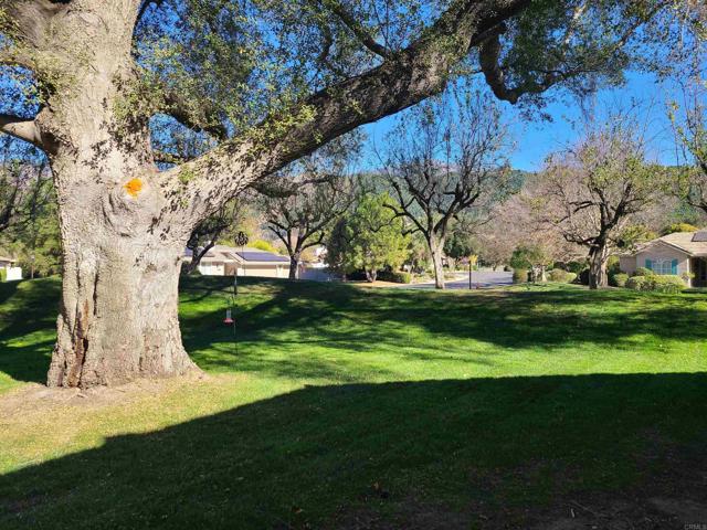 32202 Taupa Way, Pauma Valley CA: https://media.crmls.org/mediaz/bcbf59e4-c37a-4779-84c9-ef7680a7cf0d.jpg