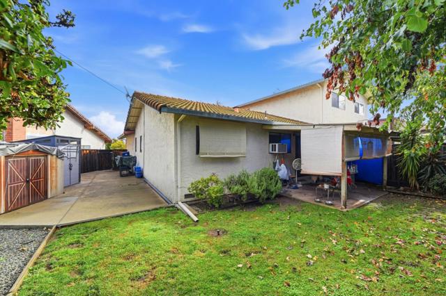 1349 Coniston Court, San Jose CA: https://media.crmls.org/mediaz/bcc01acc-5332-4216-bc47-cc1055d22c12.jpg