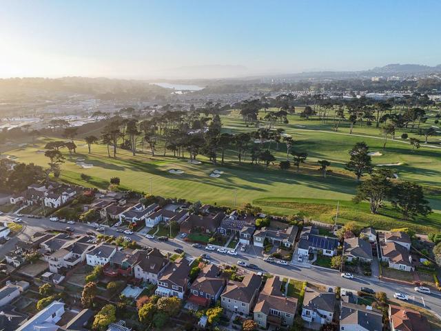 114 Garden Lane, Daly City CA: https://media.crmls.org/mediaz/bcc19e1d-0ded-48f5-839f-76168aed258c.jpg