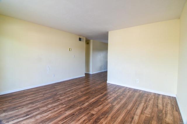 Image 7 of 23 For 4885 Cole Street 38