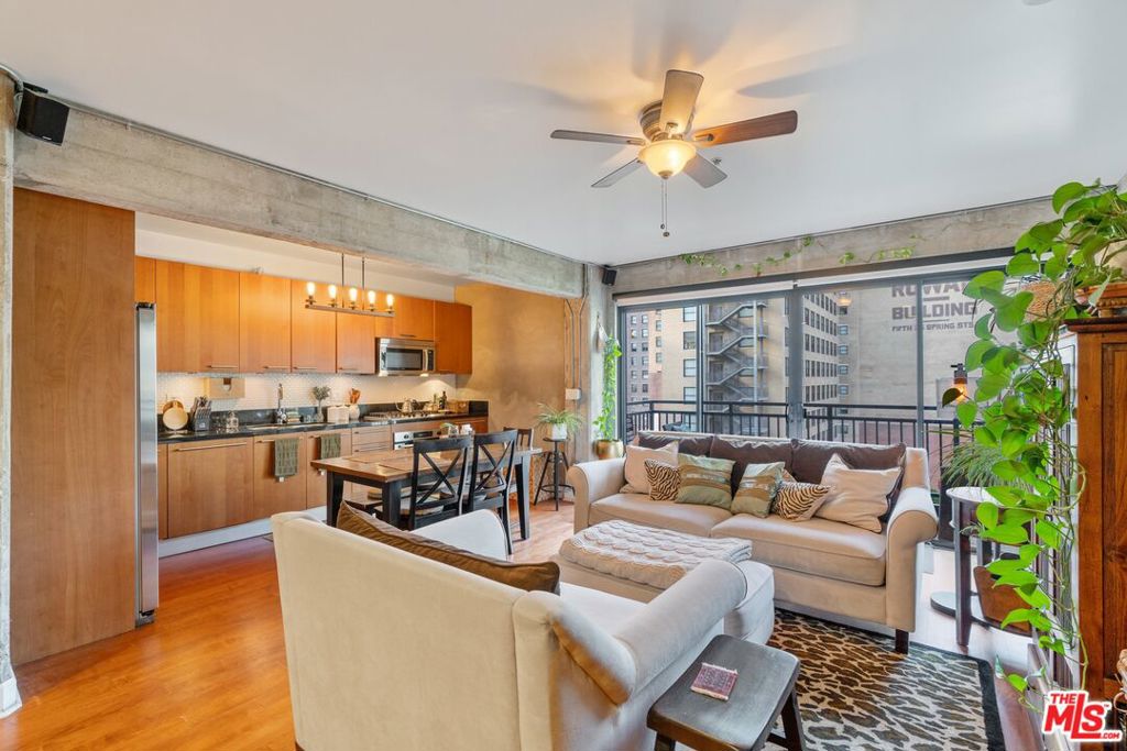 416 S SPRING Street 707, Los Angeles, CA 90013