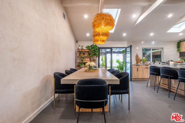 12322 Sylvan Street, North Hollywood CA: https://media.crmls.org/mediaz/bcc45495-84e1-4476-8e2c-61bcc00e27c1.jpg
