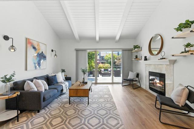 588 Marlin Court, Redwood City CA: https://media.crmls.org/mediaz/bcc5cd07-83ea-4a04-89a8-c799ee3cf4d2.jpg