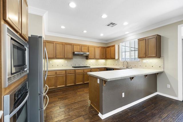 Detail Gallery Image 9 of 35 For 41000 Marquise St, Lake Elsinore,  CA 92532 - 3 Beds | 2/1 Baths