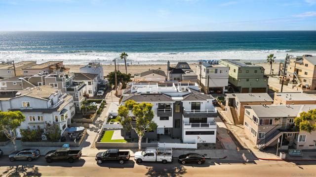 722 Nantasket Ct, San Diego, California 92109, 3 Bedrooms Bedrooms, ,3 BathroomsBathrooms,Townhouse,For Sale,Nantasket Ct,250041286SD