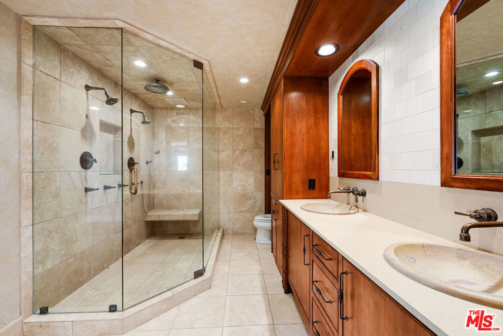 MLS #26859113 image #16