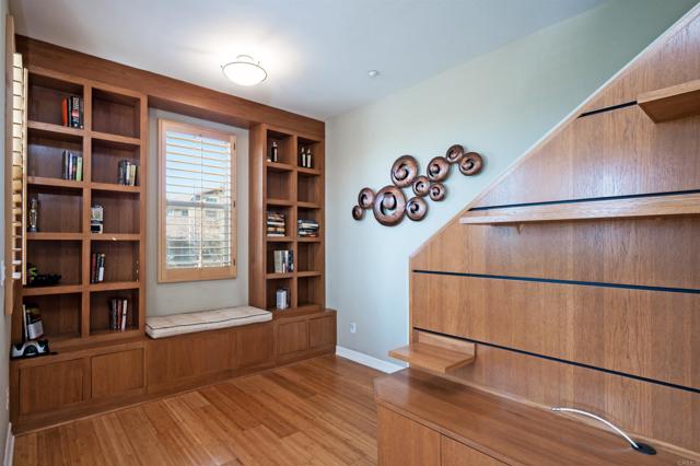 1804 OLIVE GREEN ST, Chula Vista CA: https://media.crmls.org/mediaz/bcc77158-b4b2-48aa-9427-6ee2e305f1d6.jpg