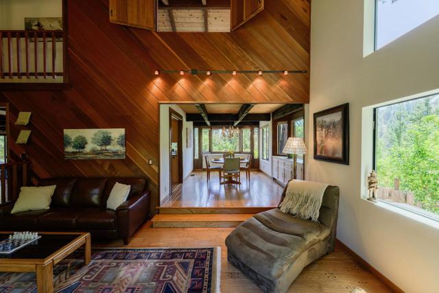 865 Valley View Road, Ben Lomond CA: https://media.crmls.org/mediaz/bcc795ac-ddf3-452a-acc1-72adafd97f8b.jpg