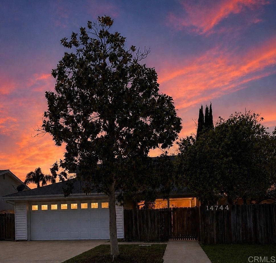 14744 Roberto Rio Road - photo 2