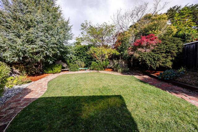 655 George Street, Montara CA: https://media.crmls.org/mediaz/bcc82ae9-8eba-4802-acf8-b5f78cc2e4a2.jpg