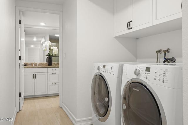 2205 Vina Del Mar, Oxnard CA: https://media.crmls.org/mediaz/bcc8ccde-e22f-4e74-9c0f-5581e13c95f7.jpg