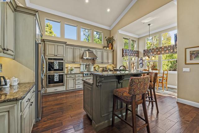259 Alden Ln, Livermore CA: https://media.crmls.org/mediaz/bcc8d5d3-be83-47a0-8e1c-6d8f720d326a.jpg