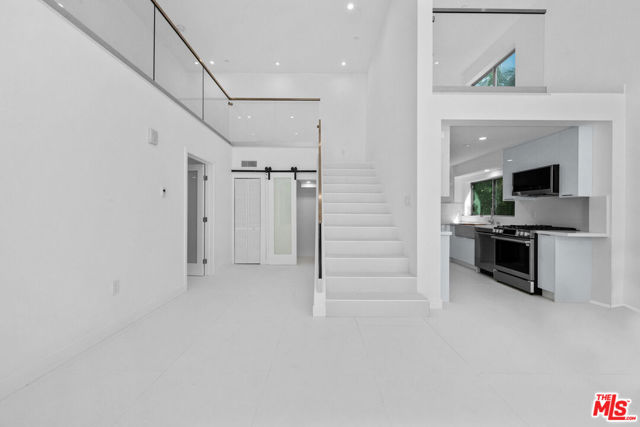 621 N Kings Road, West Hollywood CA: https://media.crmls.org/mediaz/bcc96d01-f419-44c1-932c-734fc5a519d5.jpg