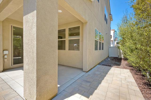 Detail Gallery Image 33 of 39 For 678 Gemstone Dr, San Marcos,  CA 92078 - 4 Beds | 3 Baths