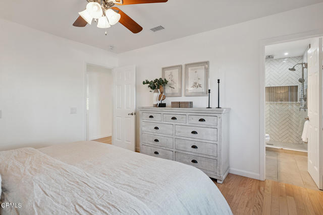 10325 Darling Road, Ventura CA: https://media.crmls.org/mediaz/bcc9d469-e725-4188-8f4c-8ad6c1db45ee.jpg