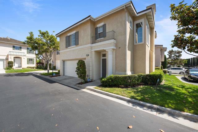 210 Belflora Way, Oceanside CA: https://media.crmls.org/mediaz/bcca0443-9120-43f1-9ebf-8e844659b6b2.jpg