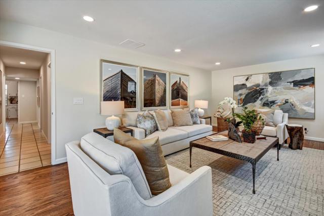 374 W Edith Avenue, Los Altos CA: https://media.crmls.org/mediaz/bcca5eda-2b49-4d6e-b31b-58e8d887835a.jpg