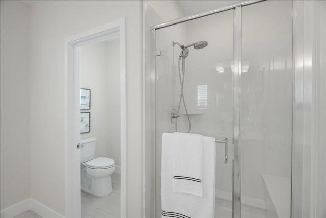 29333 Hub Court, Hayward CA: https://media.crmls.org/mediaz/bccc629c-adae-4101-b8f0-16bae9005074.jpg