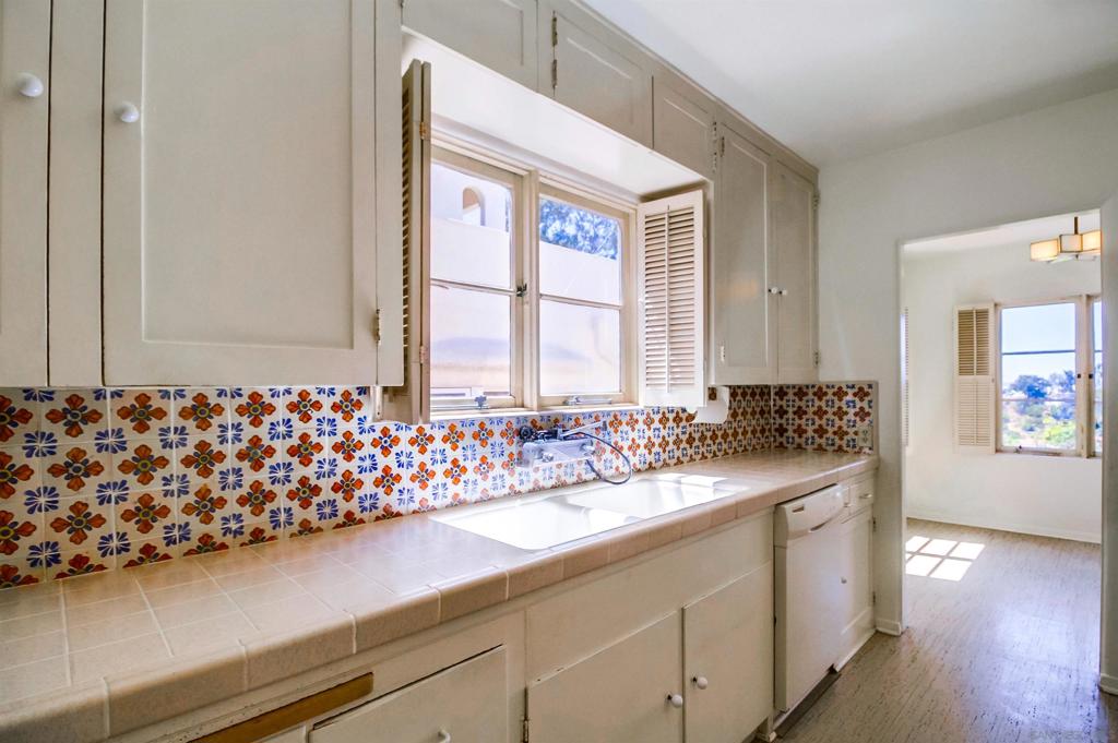 MLS #250044152SD image #13