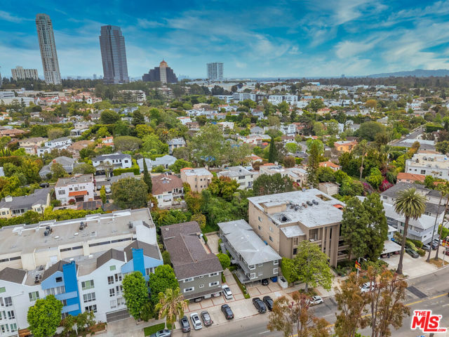 1944 S Beverly Glen Boulevard, Los Angeles CA: https://media.crmls.org/mediaz/bccd8f29-24ac-4390-b8d6-0dab07bb77a5.jpg