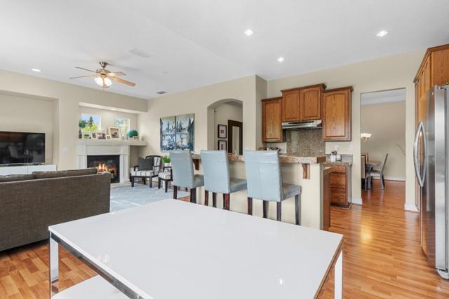 505 Porter Court, Folsom CA: https://media.crmls.org/mediaz/bcce90ab-f623-4a70-b120-fc49c475ef62.jpg