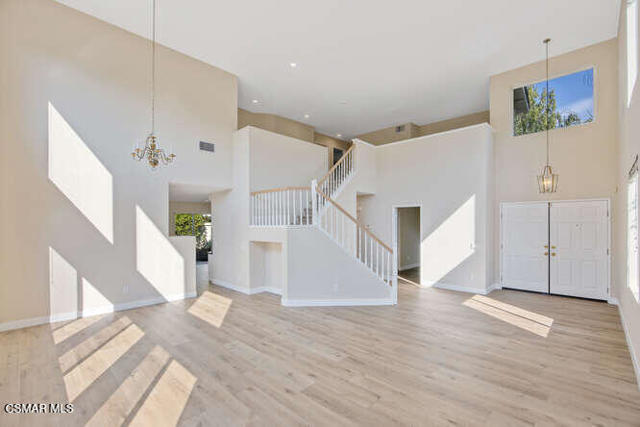 1636 Meadowglen Court, Newbury Park CA: https://media.crmls.org/mediaz/bccefe4d-d585-482b-b6e3-ec79217f61e5.jpg