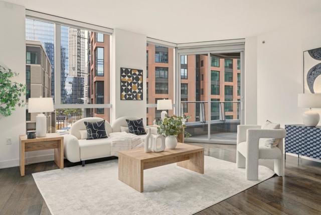 318 Main Street, San Francisco CA: https://media.crmls.org/mediaz/bccf531d-9eca-4836-b177-8604a45cba99.jpg