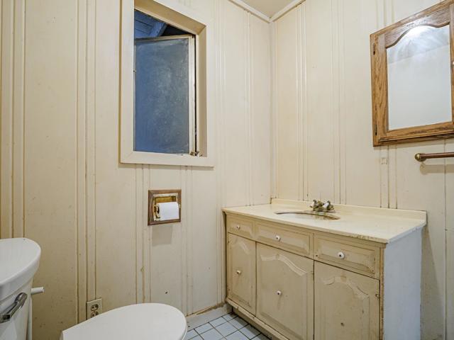 4151 Freedom Boulevard, Aptos CA: https://media.crmls.org/mediaz/bcd0a0d8-ebc6-47e8-8334-f7c40e5a0ffb.jpg