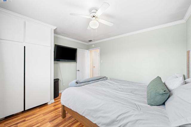692 Adelle St, Livermore CA: https://media.crmls.org/mediaz/bcd10c1e-e82a-4718-954d-198319154e5a.jpg
