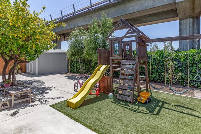 14875 Western Avenue, San Leandro CA: https://media.crmls.org/mediaz/bcd12f80-ec9a-424f-a921-e108f10e40e5.jpg