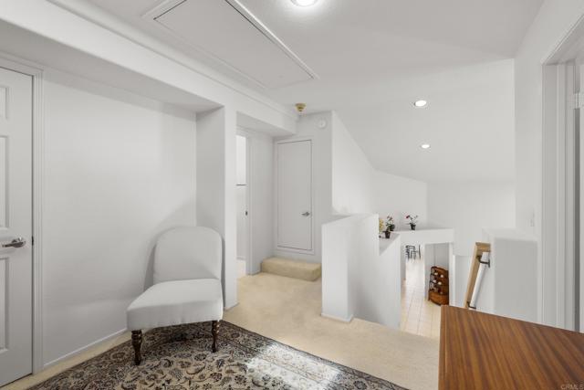 4963 Lamia way, Oceanside CA: https://media.crmls.org/mediaz/bcd1472e-9ad4-4cee-953e-55d86be4693c.jpg