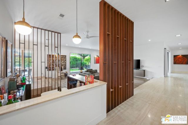 87 Magdalena Drive, Rancho Mirage CA: https://media.crmls.org/mediaz/bcd18df9-5cdc-469b-a09c-a70023b09412.jpg