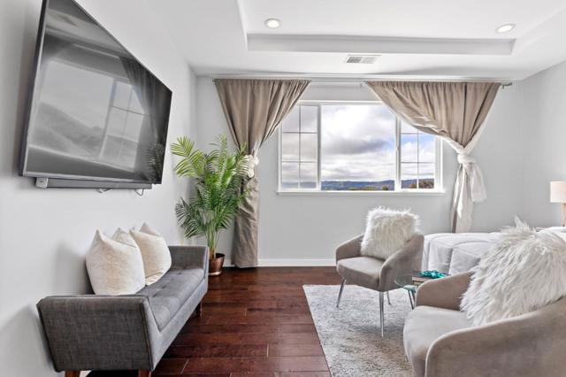 23 Pinnacle Street, South San Francisco CA: https://media.crmls.org/mediaz/bcd319ee-b024-4d25-af49-878e9b3d703c.jpg