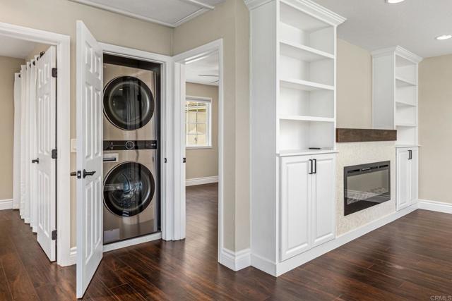 6704 Tait Street, San Diego CA: https://media.crmls.org/mediaz/bcd3e329-5e10-4cb2-99d4-1c5cbf51e6db.jpg
