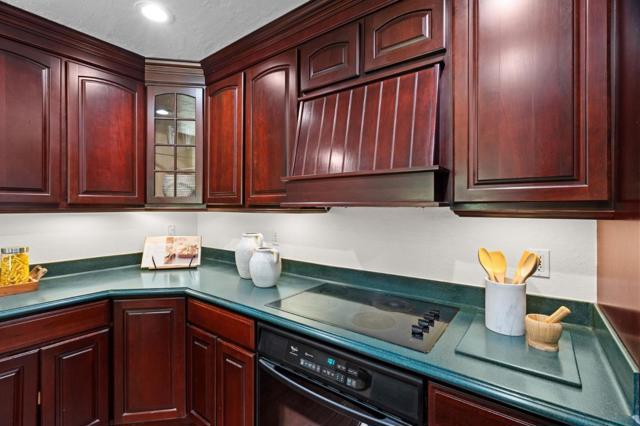 20780 4th Street, Saratoga CA: https://media.crmls.org/mediaz/bcd5993e-446c-49d2-974f-5ebfb7b3be7d.jpg
