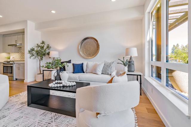 400 El Camino Real, Belmont CA: https://media.crmls.org/mediaz/bcd60fdf-922f-4c32-bd68-6aaec475572e.jpg