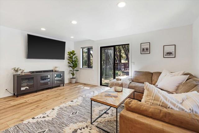 360 Braemoor Drive, Santa Cruz CA: https://media.crmls.org/mediaz/bcd6bb4d-7d09-4acd-bd4e-3c3082744c18.jpg