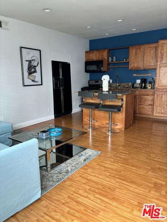 11601 Moorpark Street, North Hollywood CA: https://media.crmls.org/mediaz/bcd6de19-87f0-4a8d-9991-af1c254c18bf.jpg
